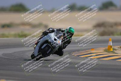 media/Sep-30-2023-SoCal Trackdays (Sat) [[636657bffb]]/Turn 15 (1120am)/